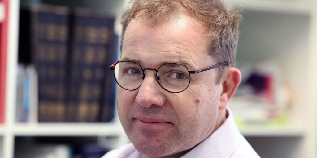 Call for access to life-extending bowel cancer treatment in Wales