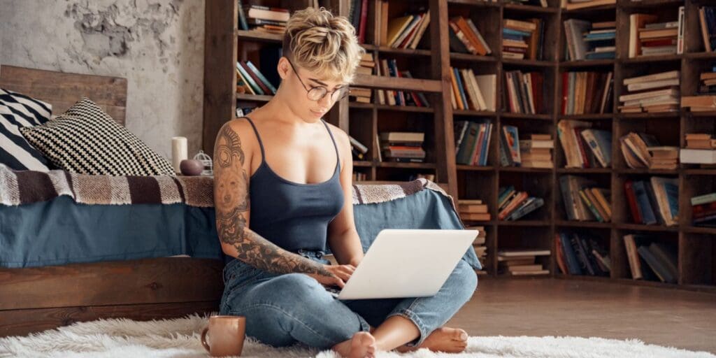 How Can You Earn Extra Income Staying at Home: 5 Best Ideas in 2025