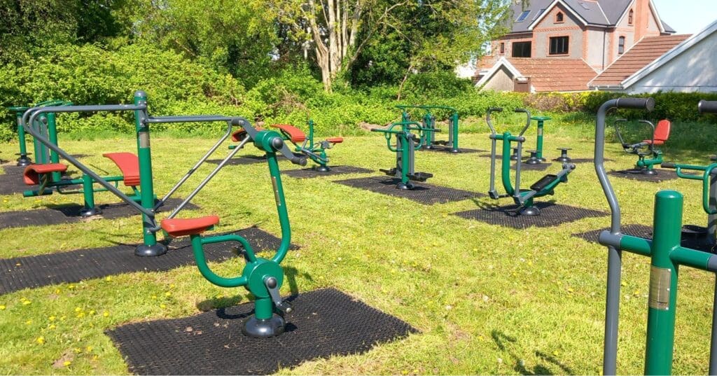 Free outdoor gym takes root in Trallwn