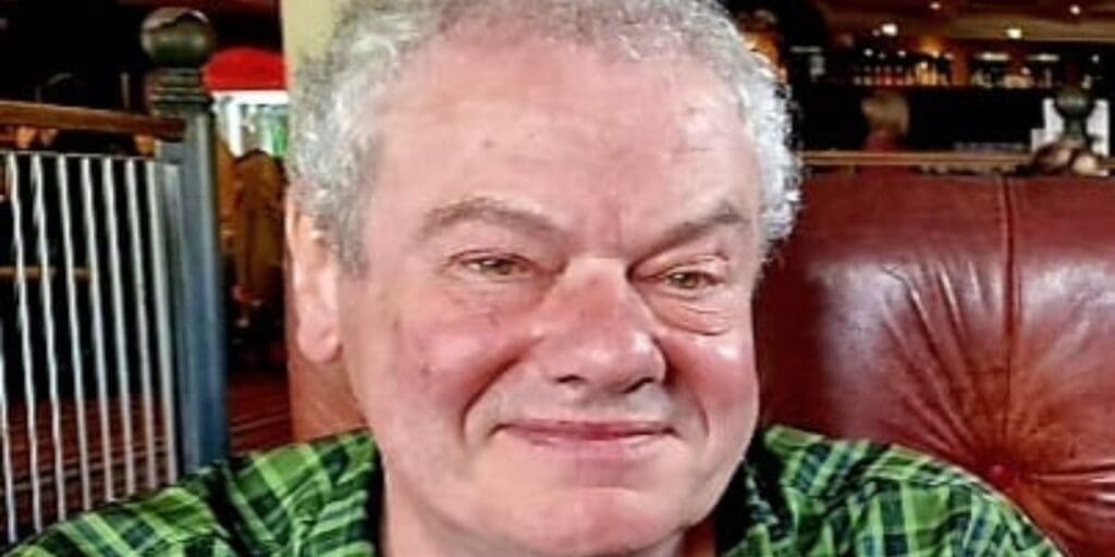 Cyclist dies in hospital following collision in Cardiff