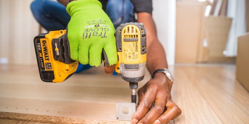 A Step-by-Step Guide to Starting a Carpentry Business