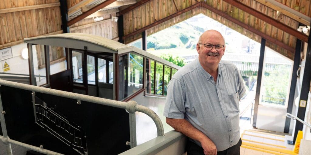 £150,000 investment gets Victorian train carriages back on track