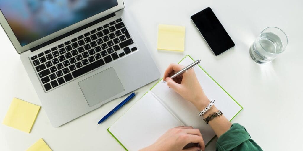 Why Small Businesses Prefer SSAS to Traditional Pensions