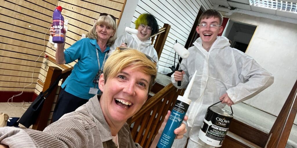 Ysgol Y Deri set to open vintage style store in Penarth