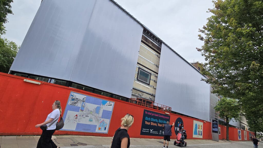 Y Storfa taking shape in Swansea city centre