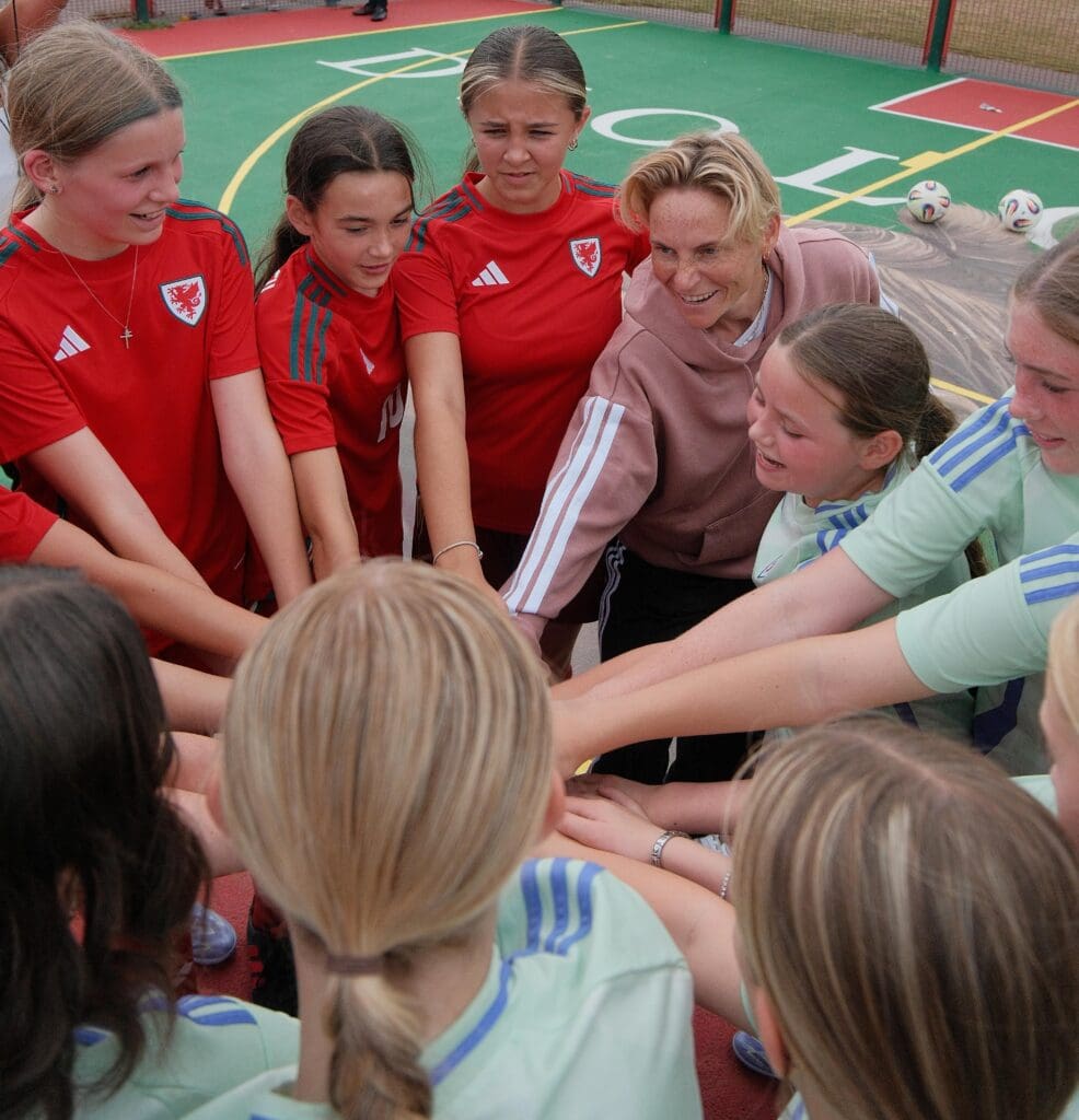 Jess Fishlock inspires next generation with surprise visit to Cardiff girls’ team