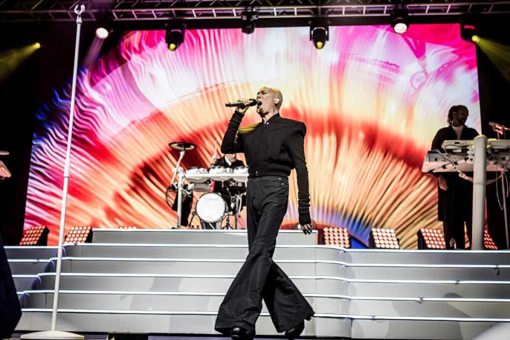 Llangollen Pavilion rocks to 80s classics as The Human League headline final night