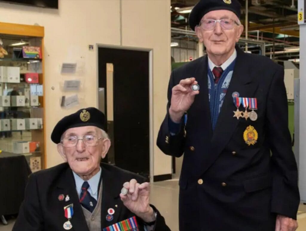 VJ Day 80: Swansea marks anniversary with tribute to WWII veterans