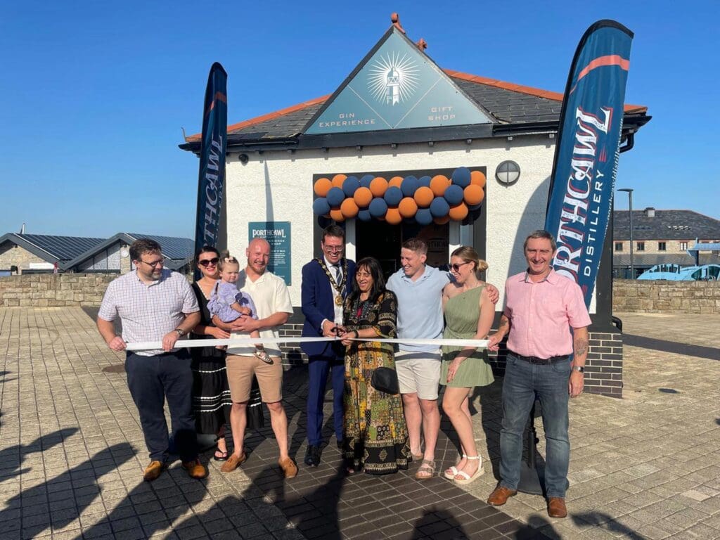 Gin entrepreneurs celebrate innovative business venture opening at Porthcawl seafront