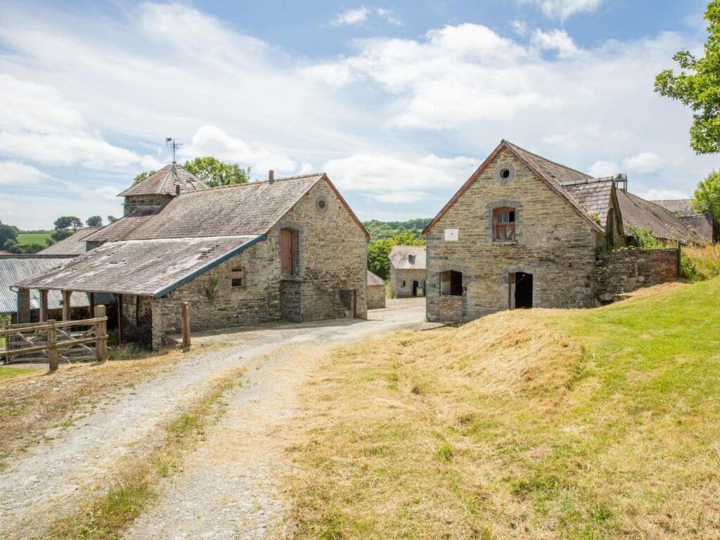 Pentre Farm hits the market for £1.2m with potential for luxury retreat