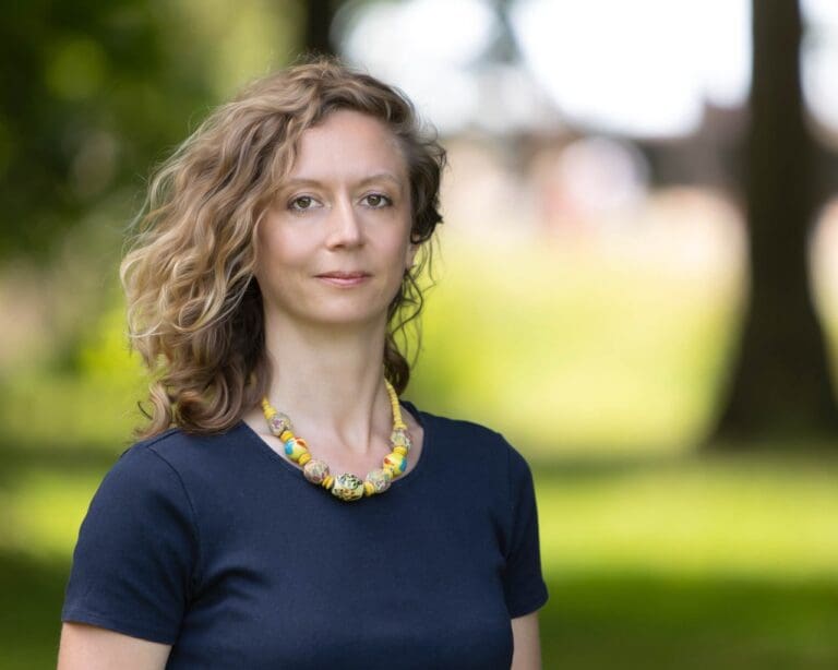 Workloads blamed as sickness absence hits record high