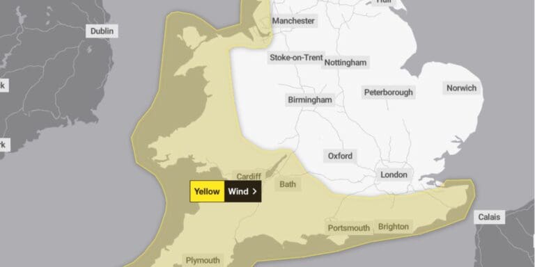 Weather warning for strong winds across Wales this weekend
