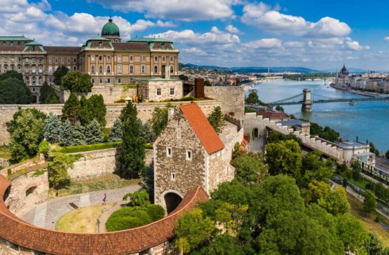 The Best Budapest Guide for 2025