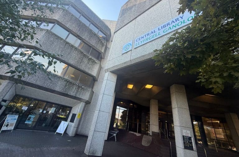 Over 60,000 books on the move as Swansea library relocates