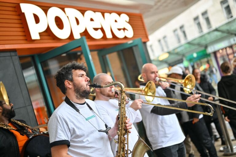 Llanelli set for Popeyes opening with free chicken giveaways