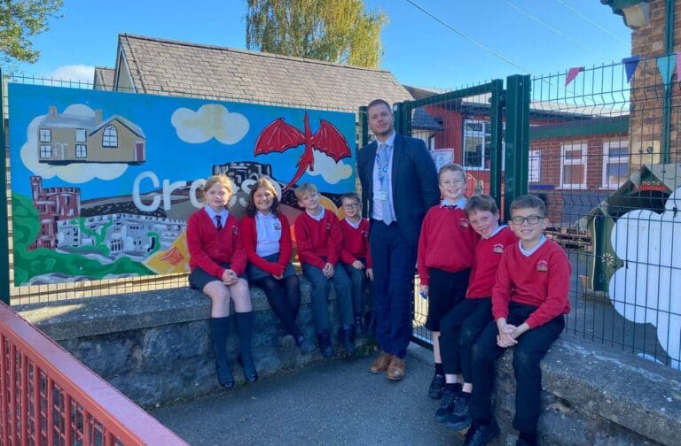 Two Denbighshire primary schools praised in new inspection reports