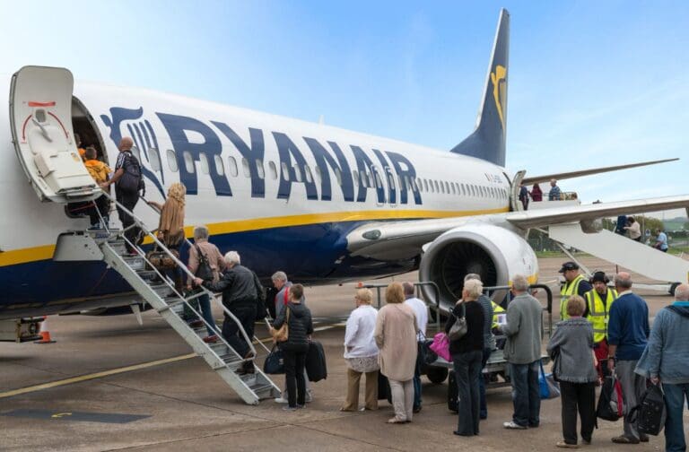 Cardiff Airport sees more travellers choosing to fly local