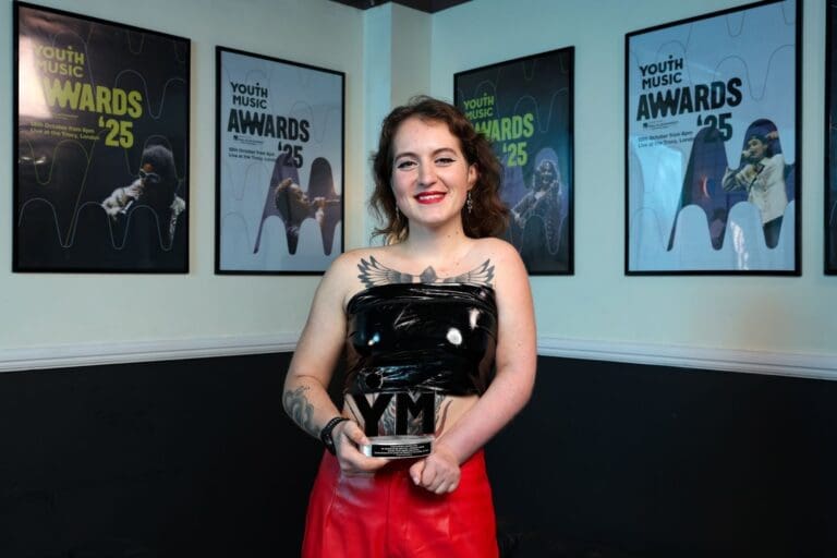Welsh artist Rightkeysonly shines at Youth Music Awards 2025