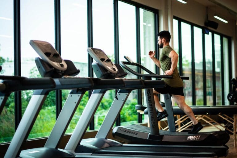 The Top Technology Trends Being Used in the Latest Gyms