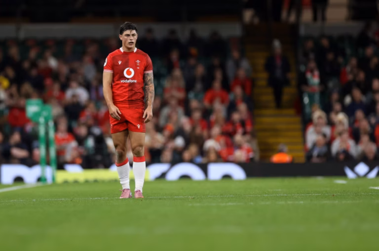 Louis Rees Zammit returns as Wales reveal team to play Japan