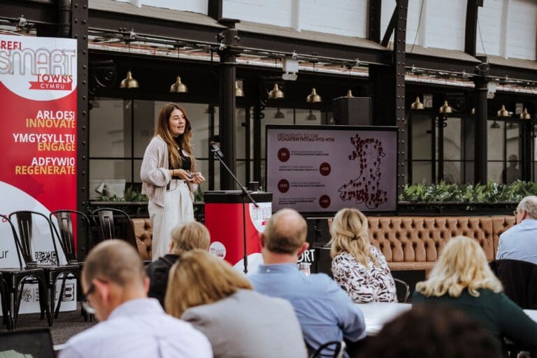 Free digital toolkit launched to support Wales’ independent retailers