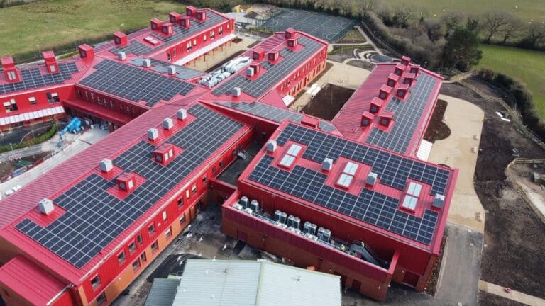 Over 1,000 solar panels power Wales’ new Net Zero Carbon school