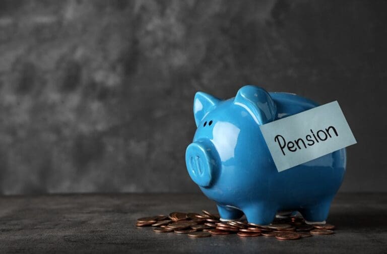 UK defined benefit pension schemes strengthen as liabilities fall