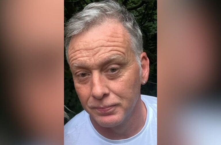 Police appeal for help tracing missing Cardiff man Mark Kinson