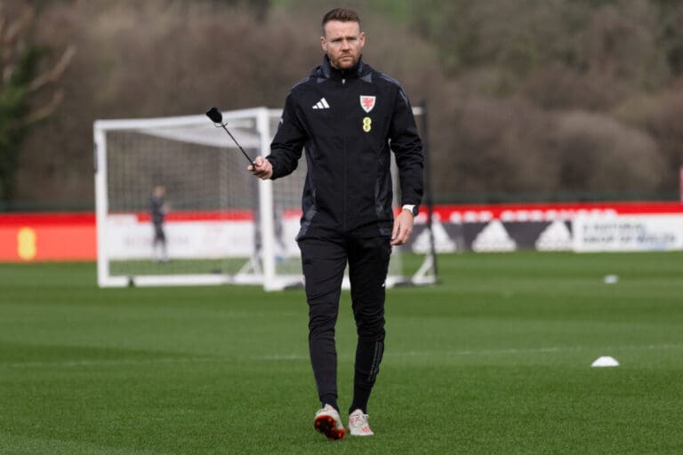 Chris Gunter appointed Cymru MU19s head coach for Euro finals