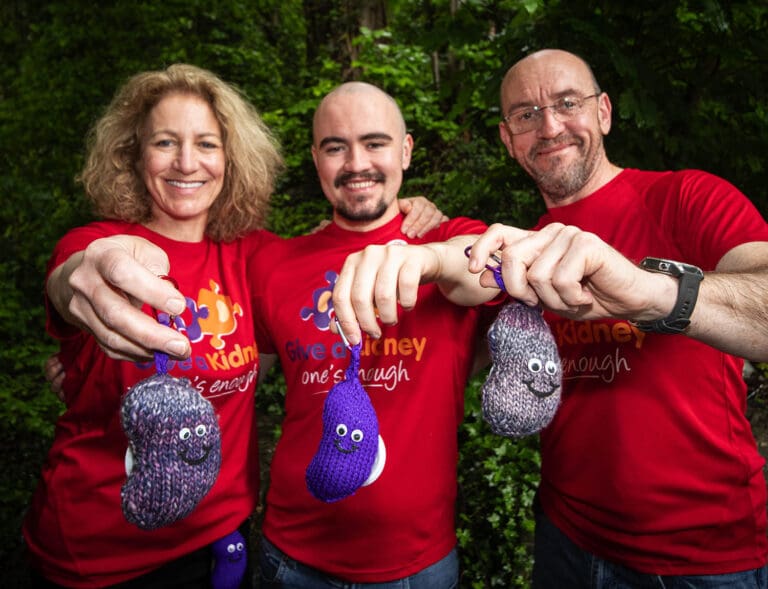 Mum to climb Three Peaks carrying 281 knitted kidneys for transplant awareness