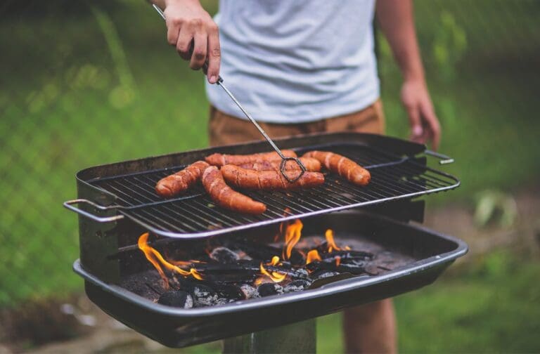 BBQ lovers urged to check this before cooking in hot weather