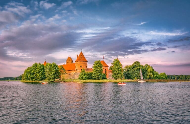 Tracing Your Roots — How Ancestry Connects Families to Lithuania