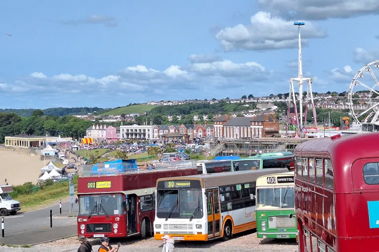 Hundreds of classic vehicles set for Barry Island transport festival