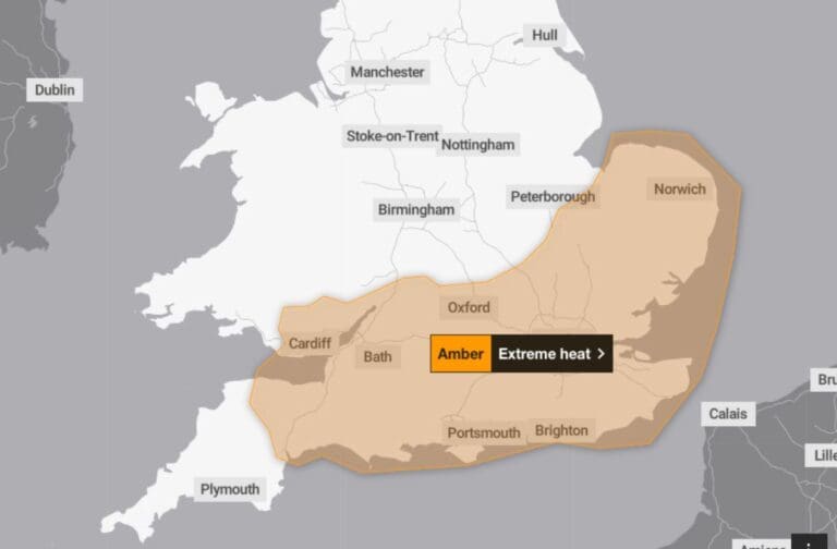 Wales placed under amber heat alert as extreme temperatures loom