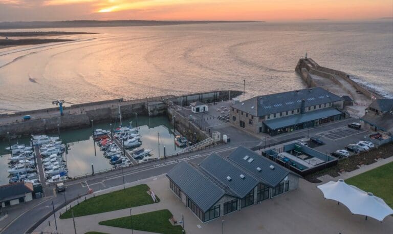 Bridgend Council warns against dangerous harbour jumping at Porthcawl
