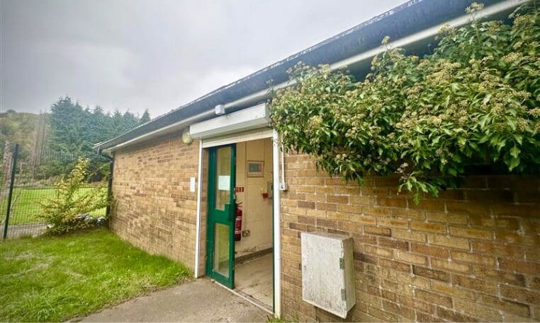Caerphilly sports facilities could be handed to Senghenydd RFC