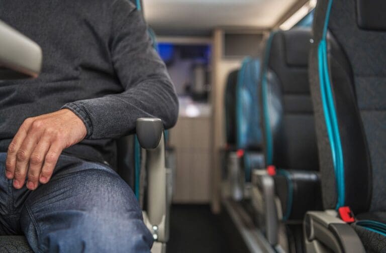 New express coach to connect Bangor and Carmarthen