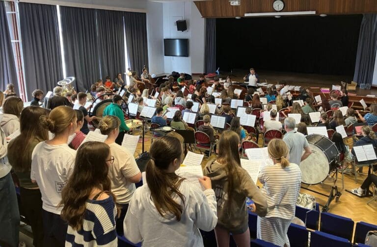 Young performers to close National Eisteddfod with world premiere