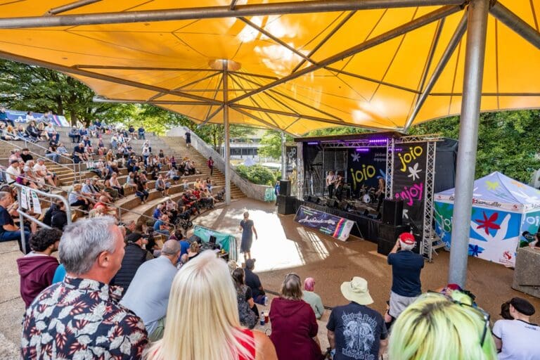 Crowds enjoy two-day celebration of grassroots music in Swansea