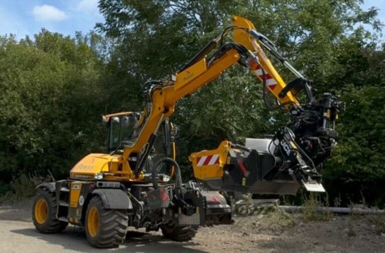 New specialist machine to support pothole repairs across Powys