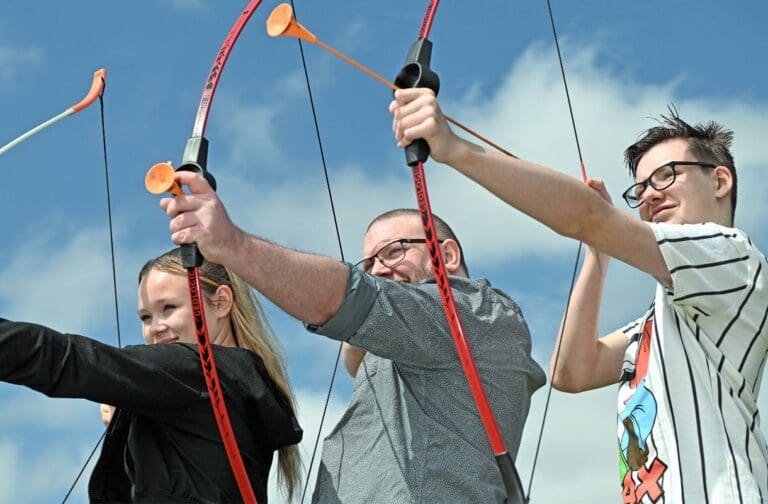Home education group FIRE benefits from UKSE Community Fund
