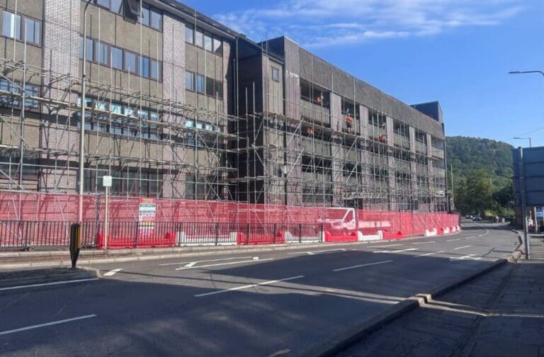 Motorists warned of delays during Pontypridd demolition works