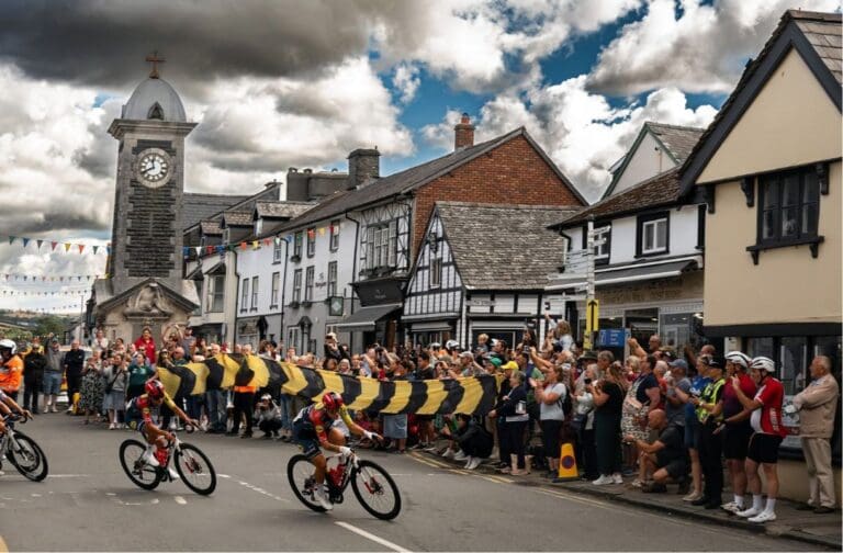 Tour of Britain Women showcases Rhayader as cycling destination