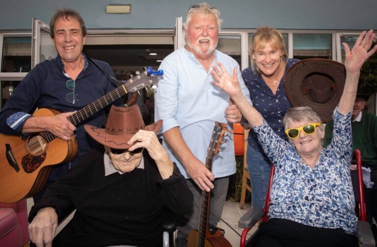 Welsh singing star makes emotional return to mum’s former care home