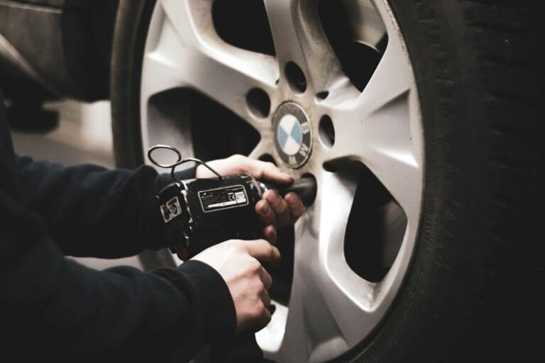 Managing Household Motoring Expenses: Smart Strategies for Welsh Drivers to Cut Annual Costs