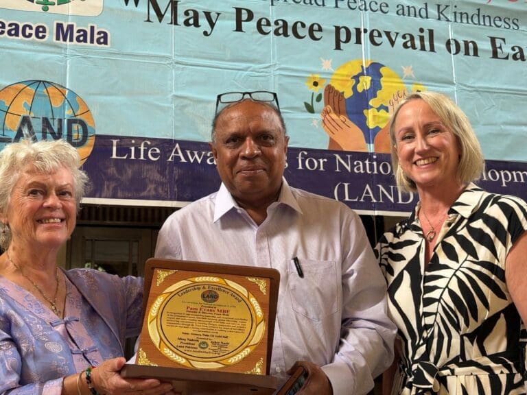 Swansea peace campaigner receives international leadership award