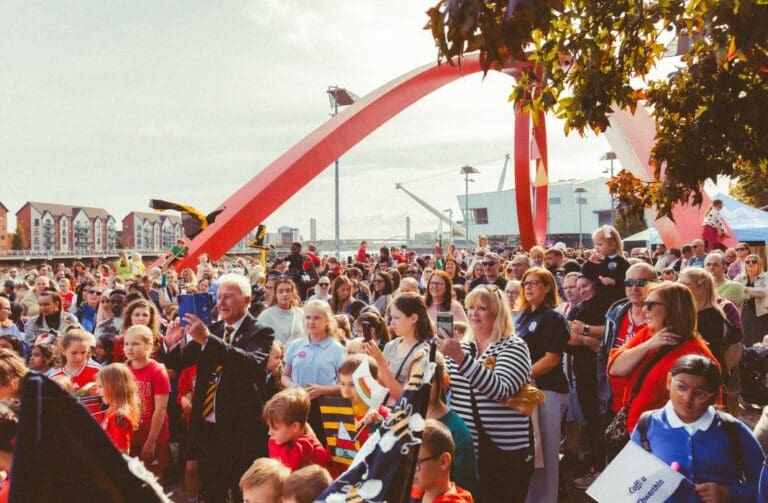 Thousands join Newport parade ahead of Eisteddfod yr Urdd 2027