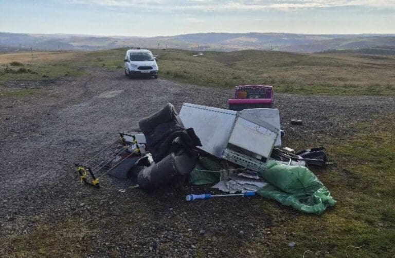 Ystradgynlais man fined for fly-tipping near Gwrhyd Road, Rhiwfawr