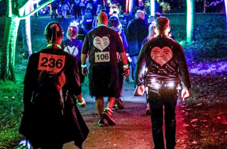 Pravins adds its sparkle to City Hospice fundraising walk