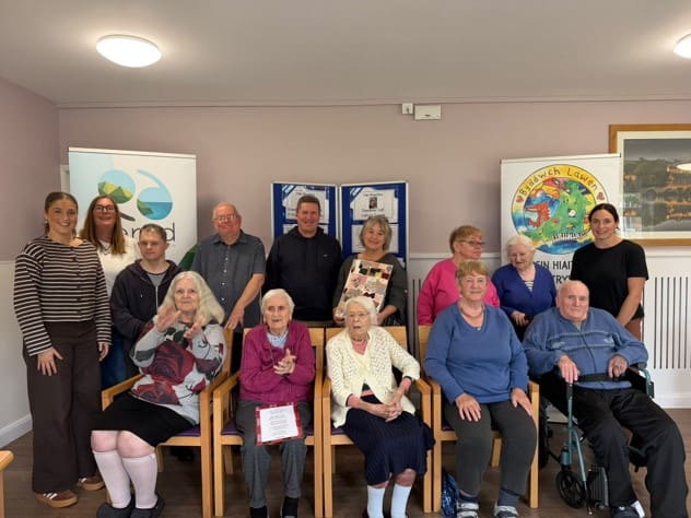 Hel Atgofion project brings poetry and art to Ceredigion care homes